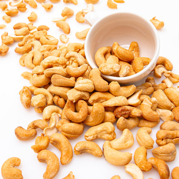 Roasted Salted Cashews (Roasted Nuts) Image 1 - Naked Foods